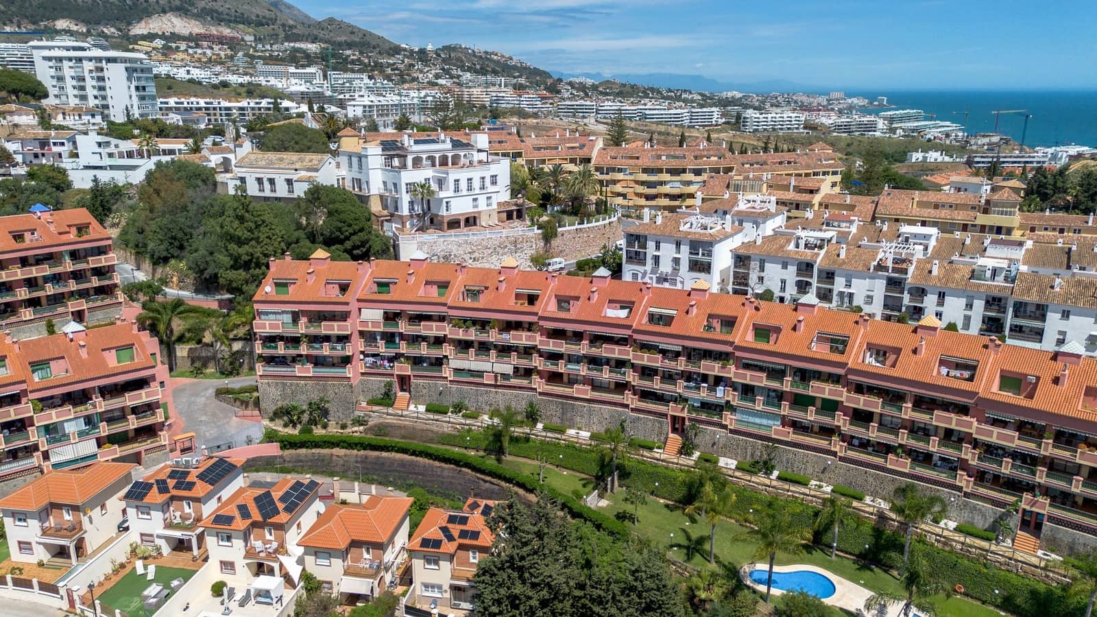 3 soveværelse Penthouse til salg i Fuengirola med swimmingpool garage - € 549.000 (Ref: 8952133)