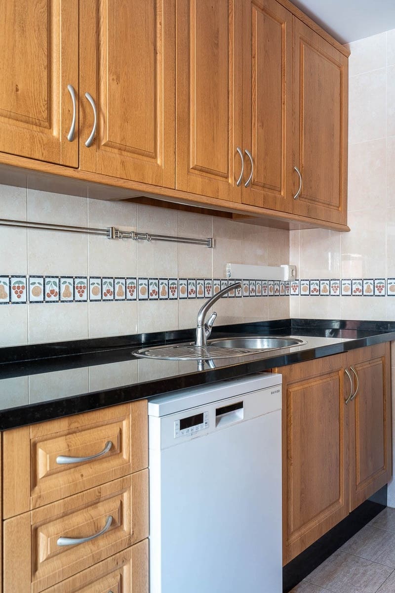 3 bedroom Penthouse for sale in Fuengirola with pool garage - € 530,000 (Ref: 8952133)
