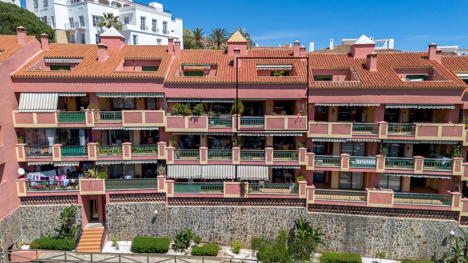 3 bedroom Penthouse for sale in Fuengirola with pool garage - € 530,000 (Ref: 8952133)