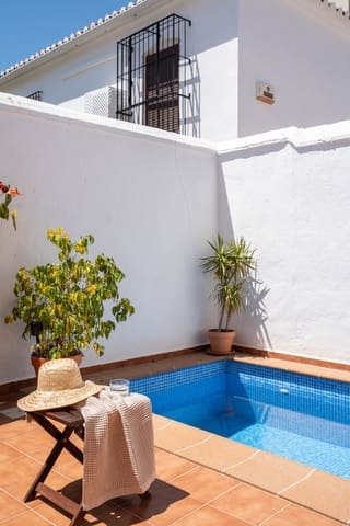 2 makuuhuone Omakotitalo myytävänä paikassa Centro ciudad, Fuengirola mukana uima-altaan - 479 000 € (Ref: 8982869)