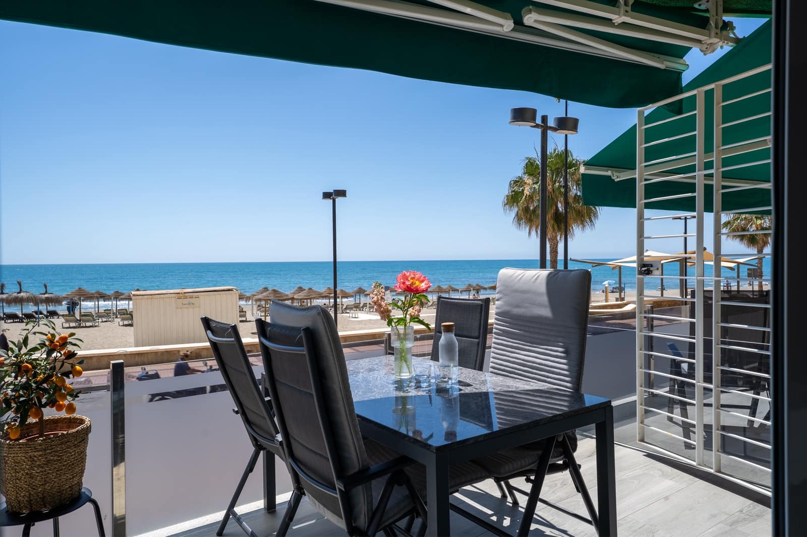 2 soveværelse Lejlighed til salg i Fuengirola med garage - € 499.000 (Ref: 9058135)