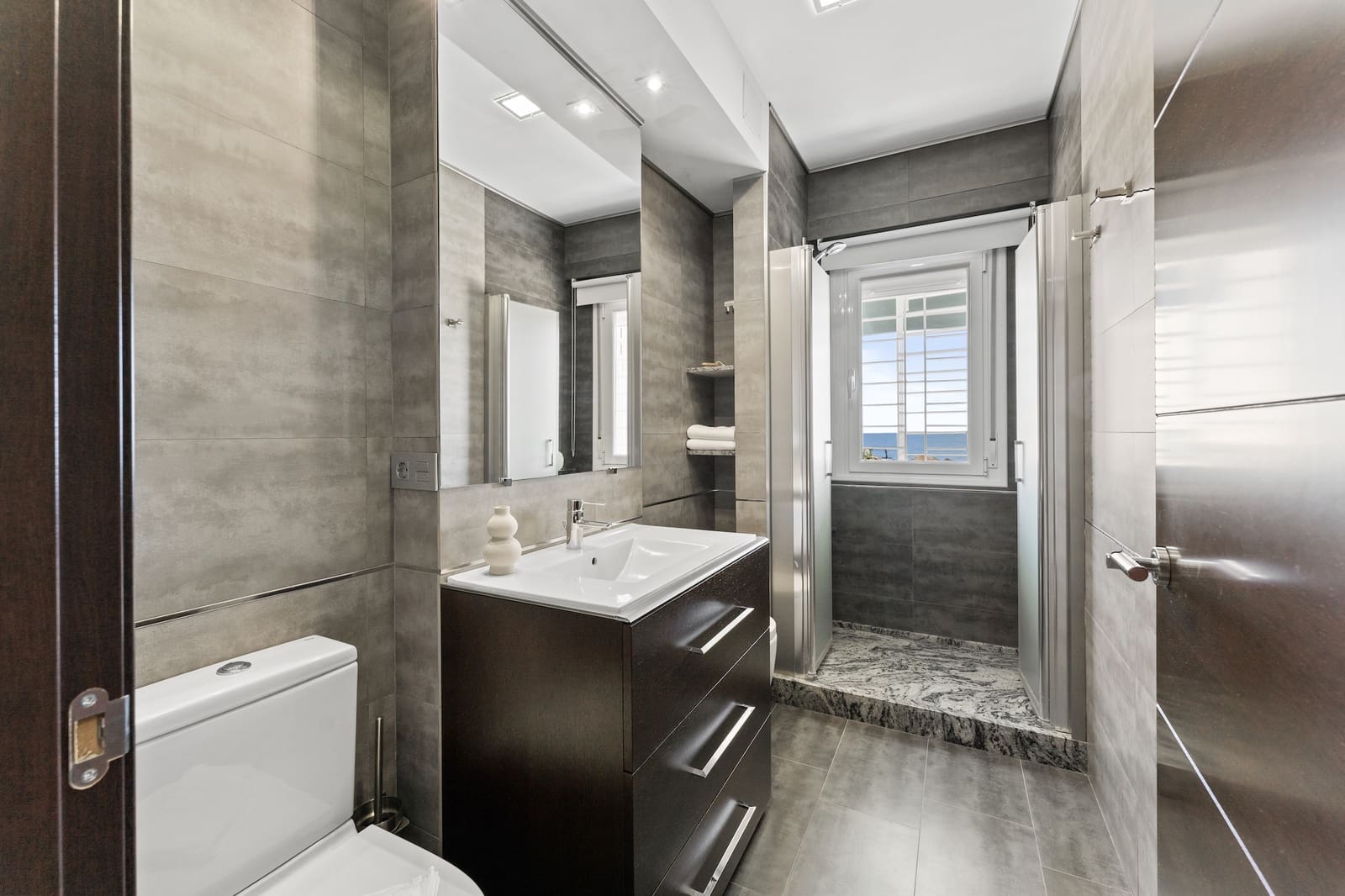 2 soveværelse Lejlighed til salg i Fuengirola med garage - € 499.000 (Ref: 9058135)