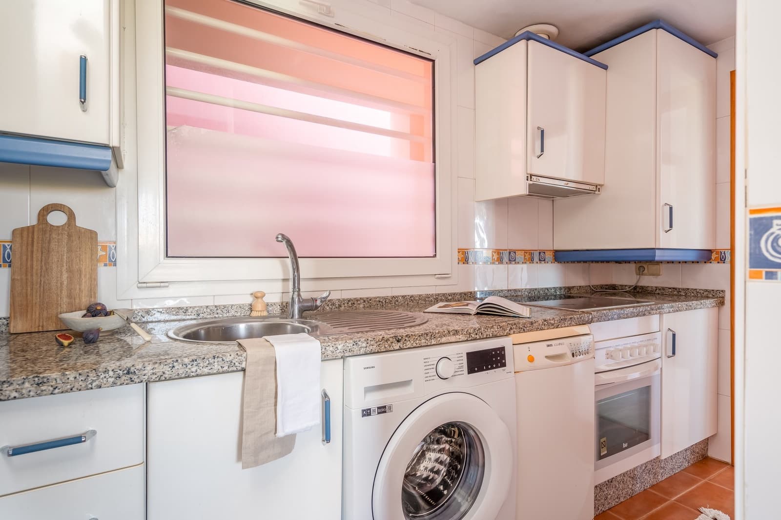 2 soveværelse Lejlighed til salg i Benalmadena med swimmingpool garage - € 330.000 (Ref: 9278537)