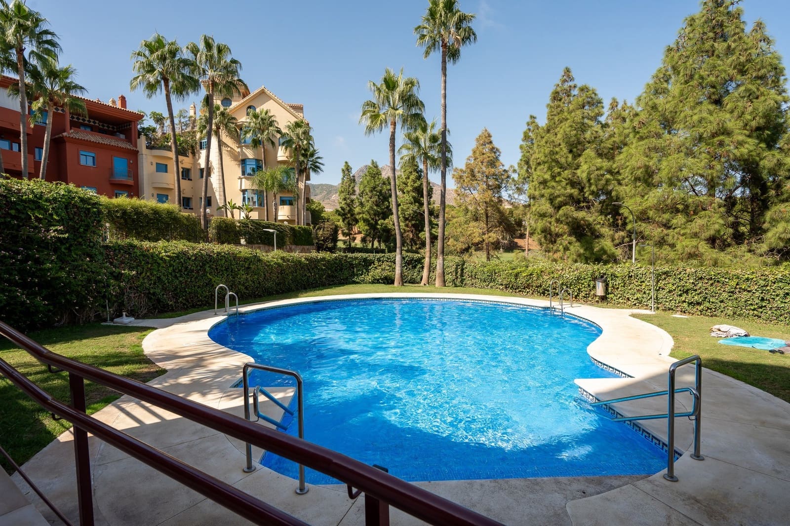 2 soveværelse Lejlighed til salg i Benalmadena med swimmingpool garage - € 330.000 (Ref: 9278537)