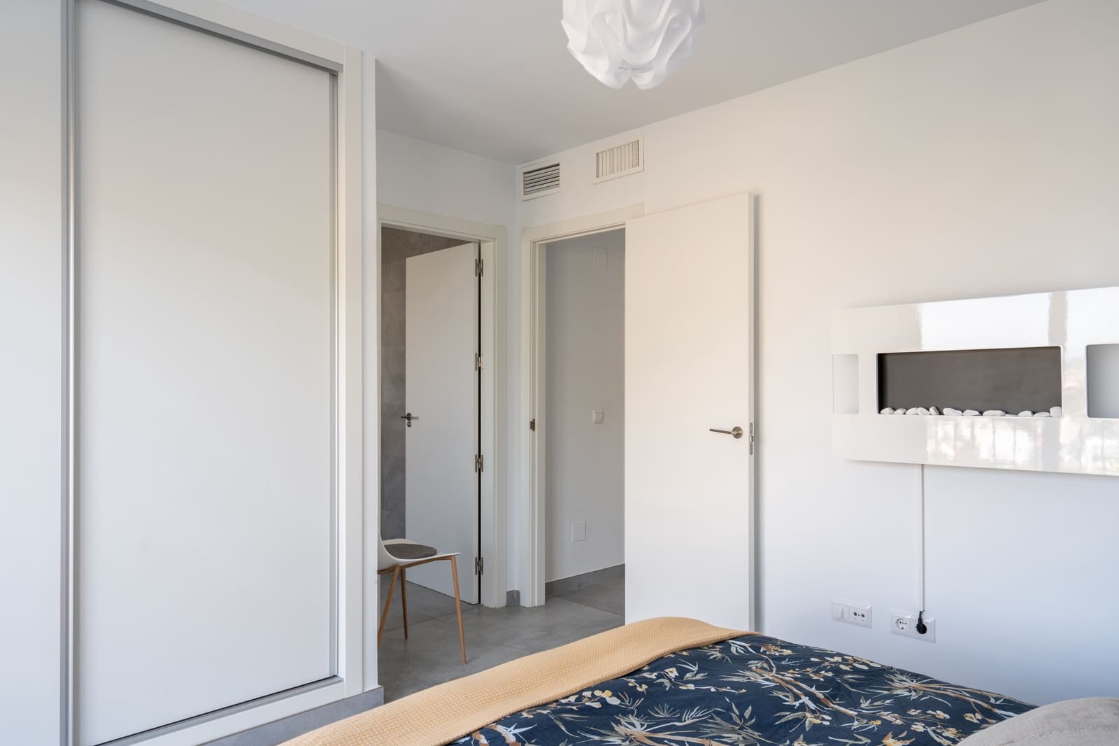 3 sypialnia Dom na sprzedaż w Fuengirola z basenem garażem - 620 000 € (Ref: 9362987)