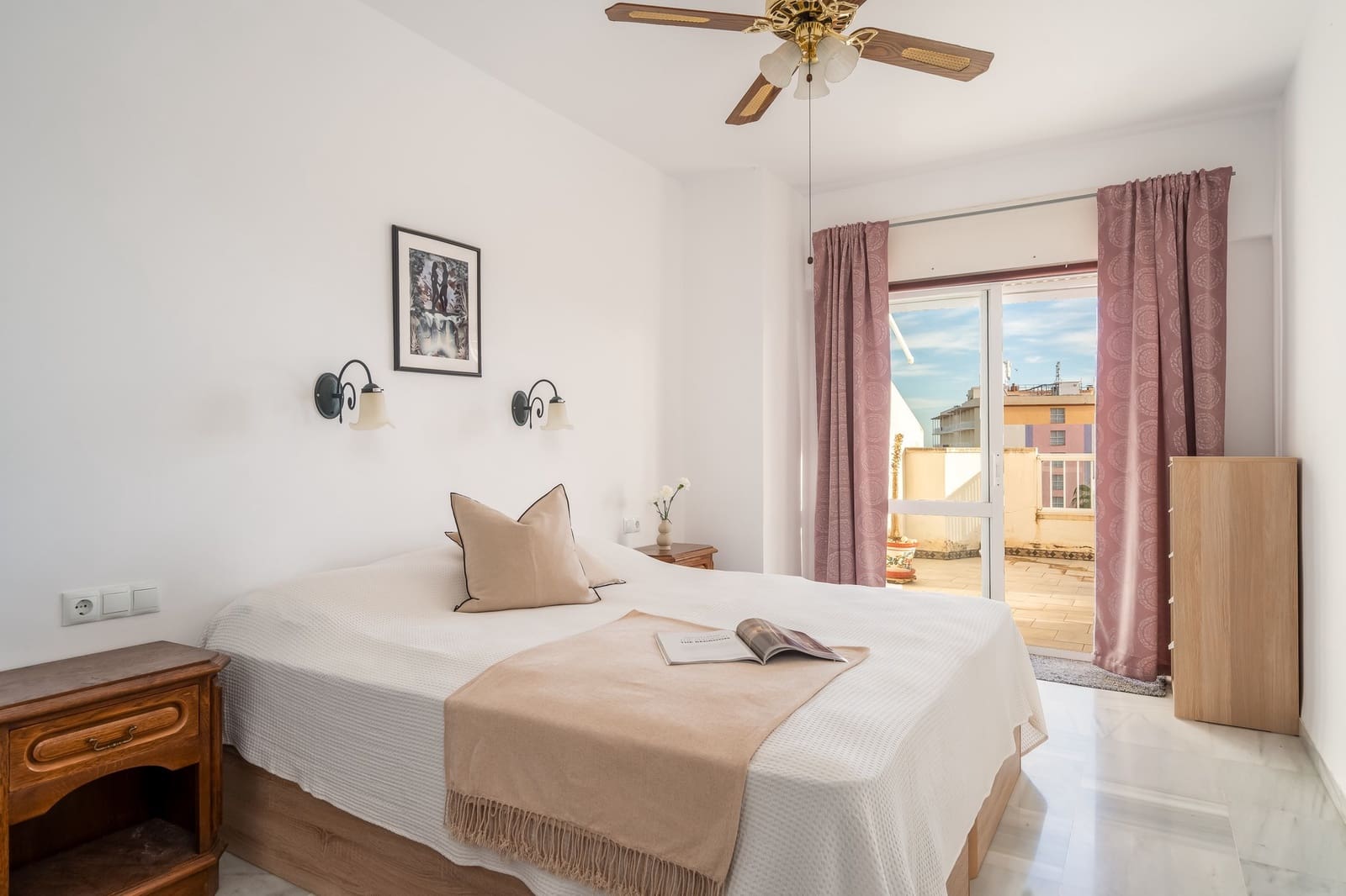 3 makuuhuone Huoneisto myytävänä paikassa Fuengirola mukana 
autotalli - 525 000 € (Ref: 9363303)