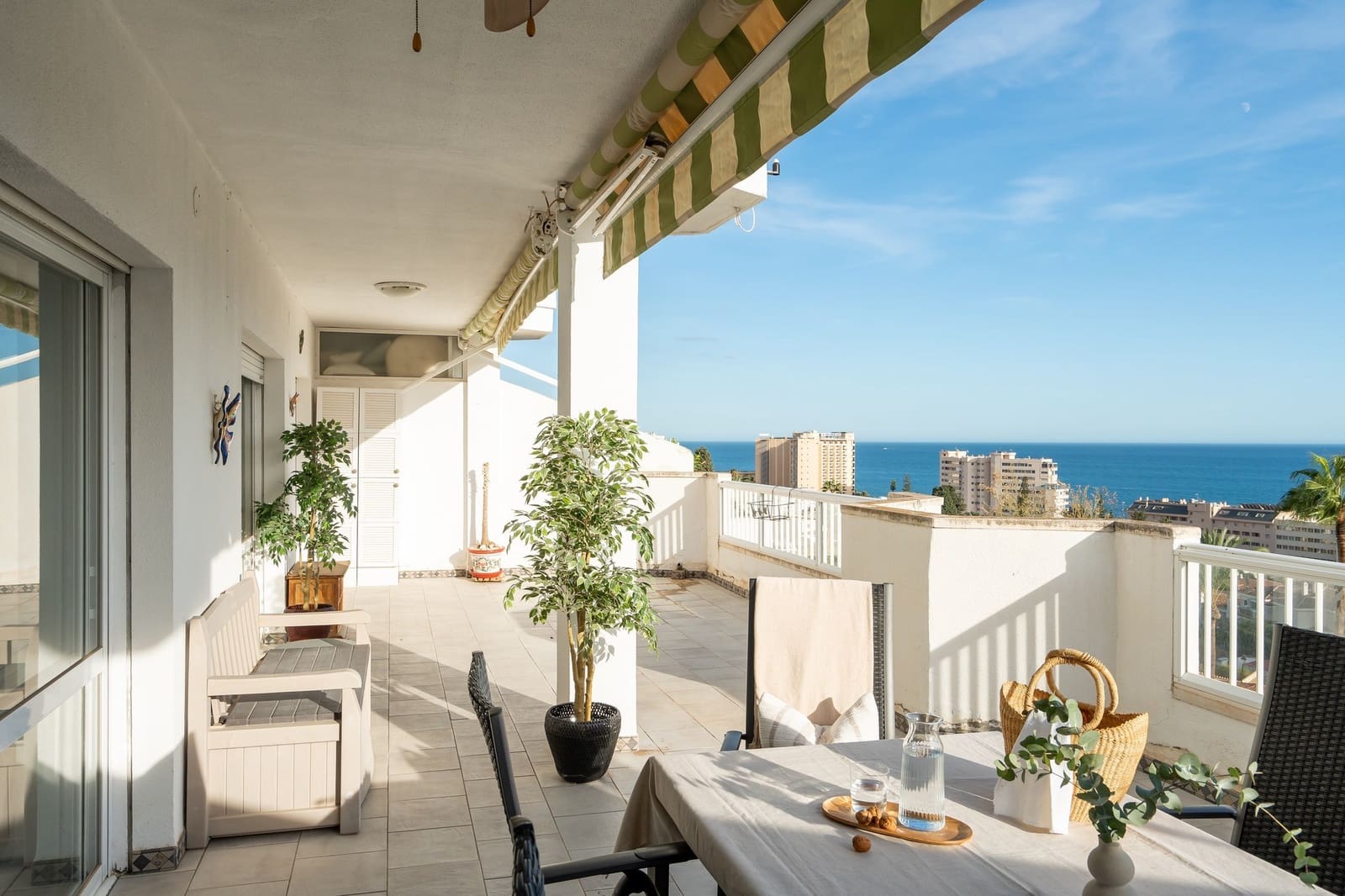 3 makuuhuone Huoneisto myytävänä paikassa Fuengirola mukana 
autotalli - 525 000 € (Ref: 9363303)