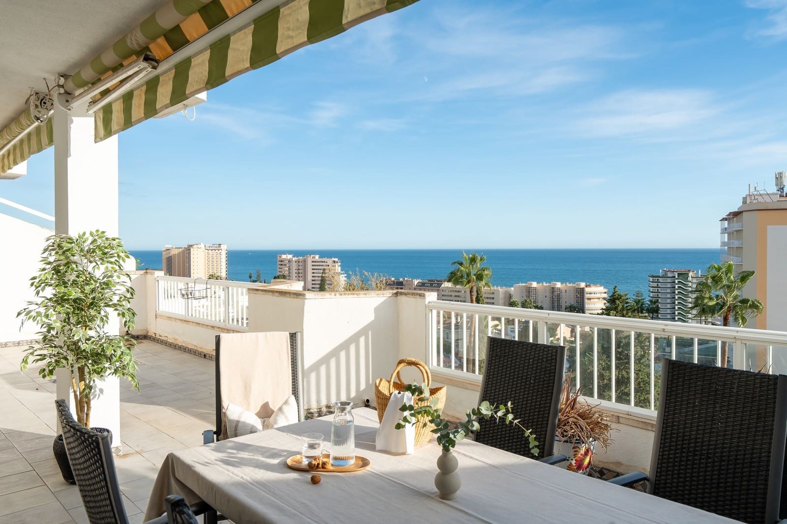 3 makuuhuone Huoneisto myytävänä paikassa Fuengirola mukana 
autotalli - 525 000 € (Ref: 9363303)