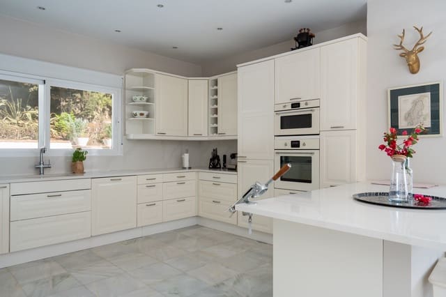 4 soveværelse Villa til salg i Campo Mijas, Mijas med swimmingpool garage - € 1.795.000 (Ref: 9371148)