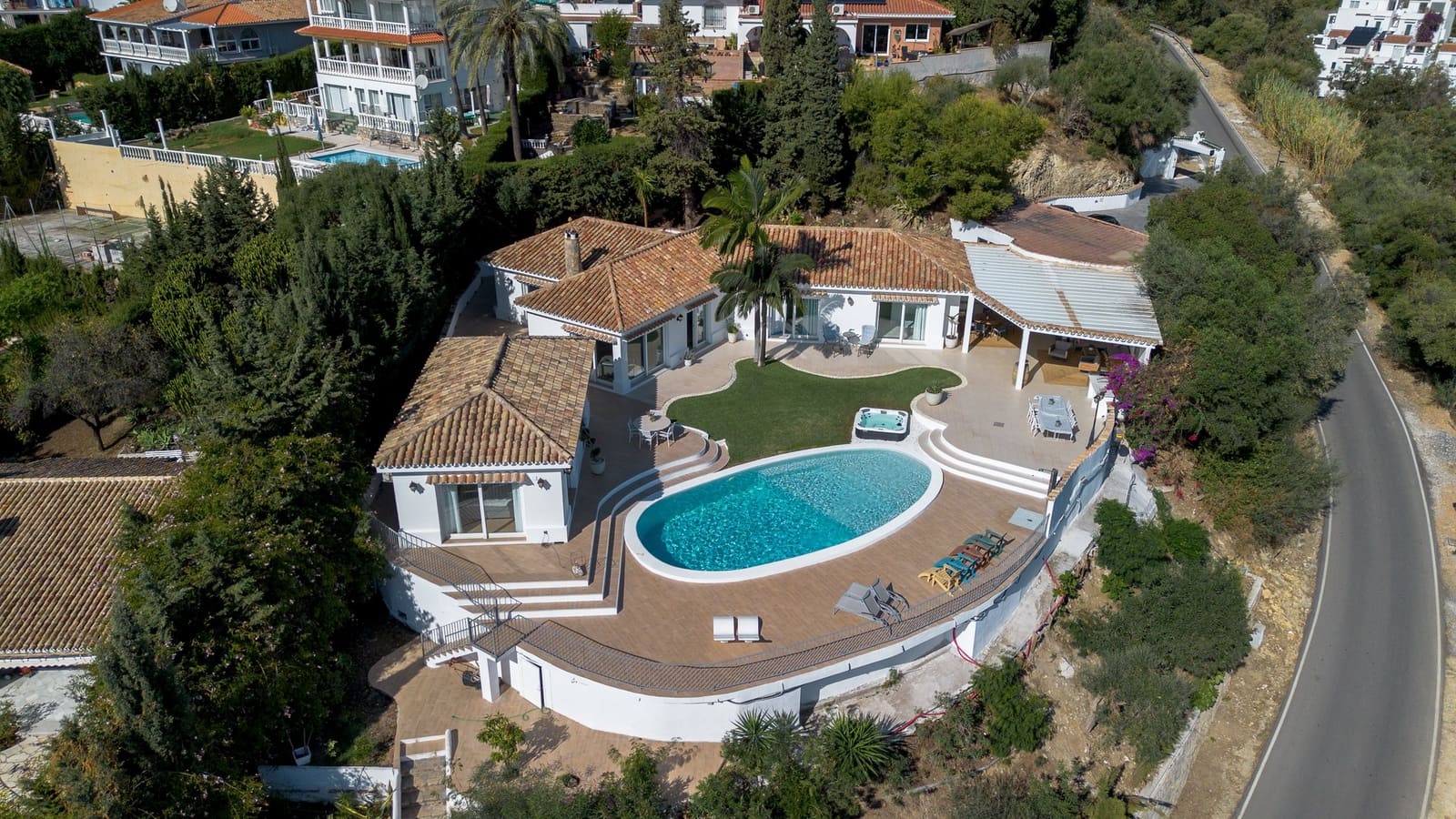 4 soverom Villa til salgs i Mijas med svømmebasseng garasje - € 1 795 000 (Ref: 9371148)