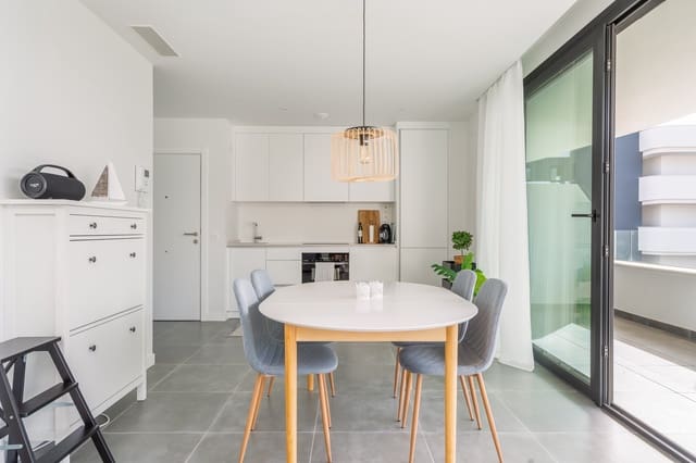 2 makuuhuone Huoneisto myytävänä paikassa El Higuerón, Fuengirola mukana uima-altaan 
autotalli - 395 000 € (Ref: 9395254)