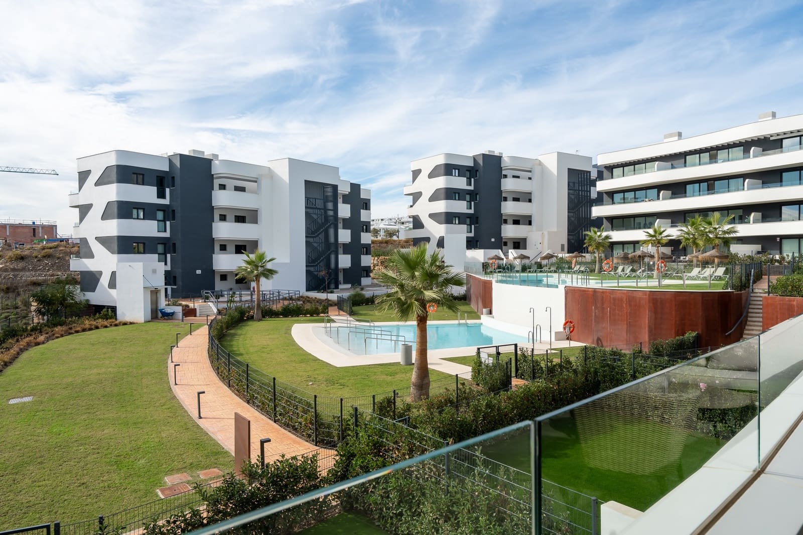 2 slaapkamer Appartement te koop in Fuengirola met zwembad garage - € 395.000 (Ref: 9395254)