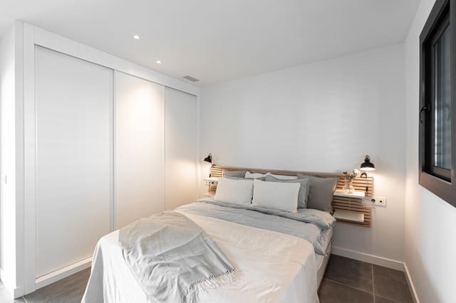 2 chambre Appartement à vendre à El Higuerón, Fuengirola avec piscine garage - 379 000 € (Ref: 9395254)