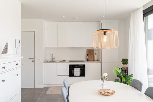 2 chambre Appartement à vendre à El Higuerón, Fuengirola avec piscine garage - 379 000 € (Ref: 9395254)