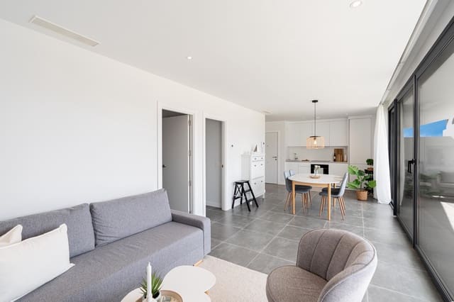 2 chambre Appartement à vendre à El Higuerón, Fuengirola avec piscine garage - 379 000 € (Ref: 9395254)