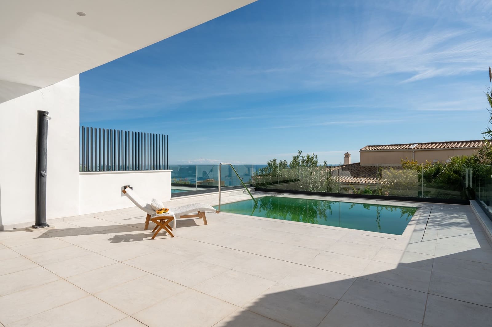 3 makuuhuone Omakotitalo myytävänä paikassa Fuengirola mukana uima-altaan 
autotalli - 1 460 000 € (Ref: 9426484)