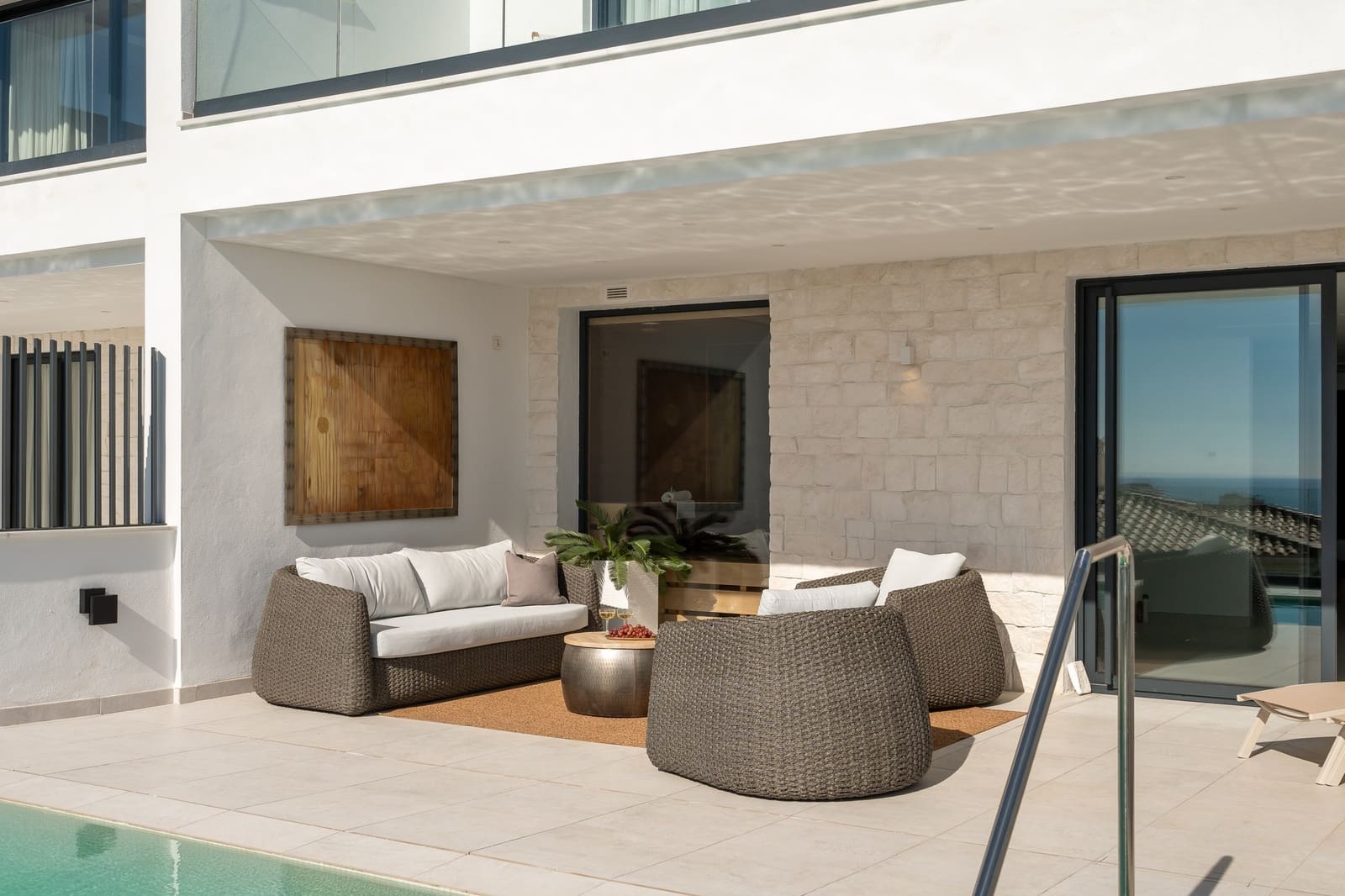 3 makuuhuone Omakotitalo myytävänä paikassa Fuengirola mukana uima-altaan 
autotalli - 1 460 000 € (Ref: 9426484)