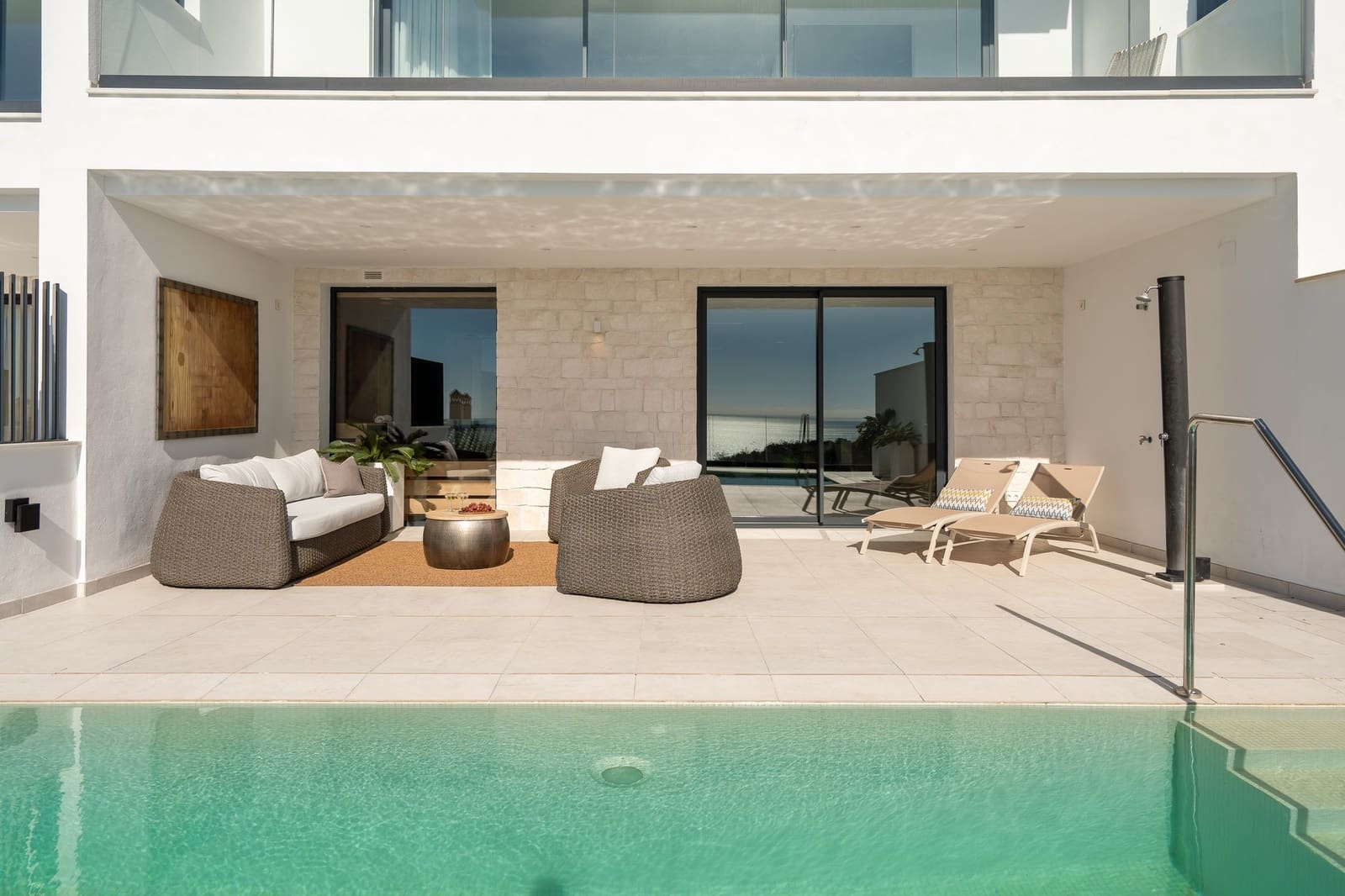 3 makuuhuone Omakotitalo myytävänä paikassa Fuengirola mukana uima-altaan 
autotalli - 1 460 000 € (Ref: 9426484)