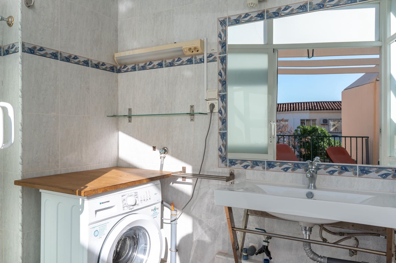 1 soverom Leilighet til salgs i Fuengirola med garasje - € 299 000 (Ref: 9487932)