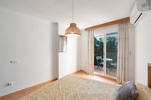 1 soverom Leilighet til salgs i Torreblanca, Fuengirola med garasje - € 299 000 (Ref: 9487932)