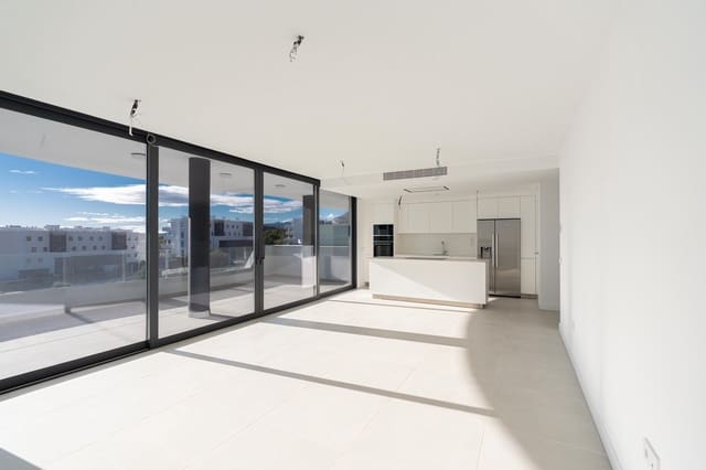 2 soveværelse Lejlighed til salg i Fuengirola med swimmingpool garage - € 549.000 (Ref: 9500588)