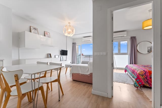 1 Zimmer Strandapartment zu verkaufen in Zona Puerto Deportivo, Fuengirola mit Garage - 299.000 € (Ref: 9539020)