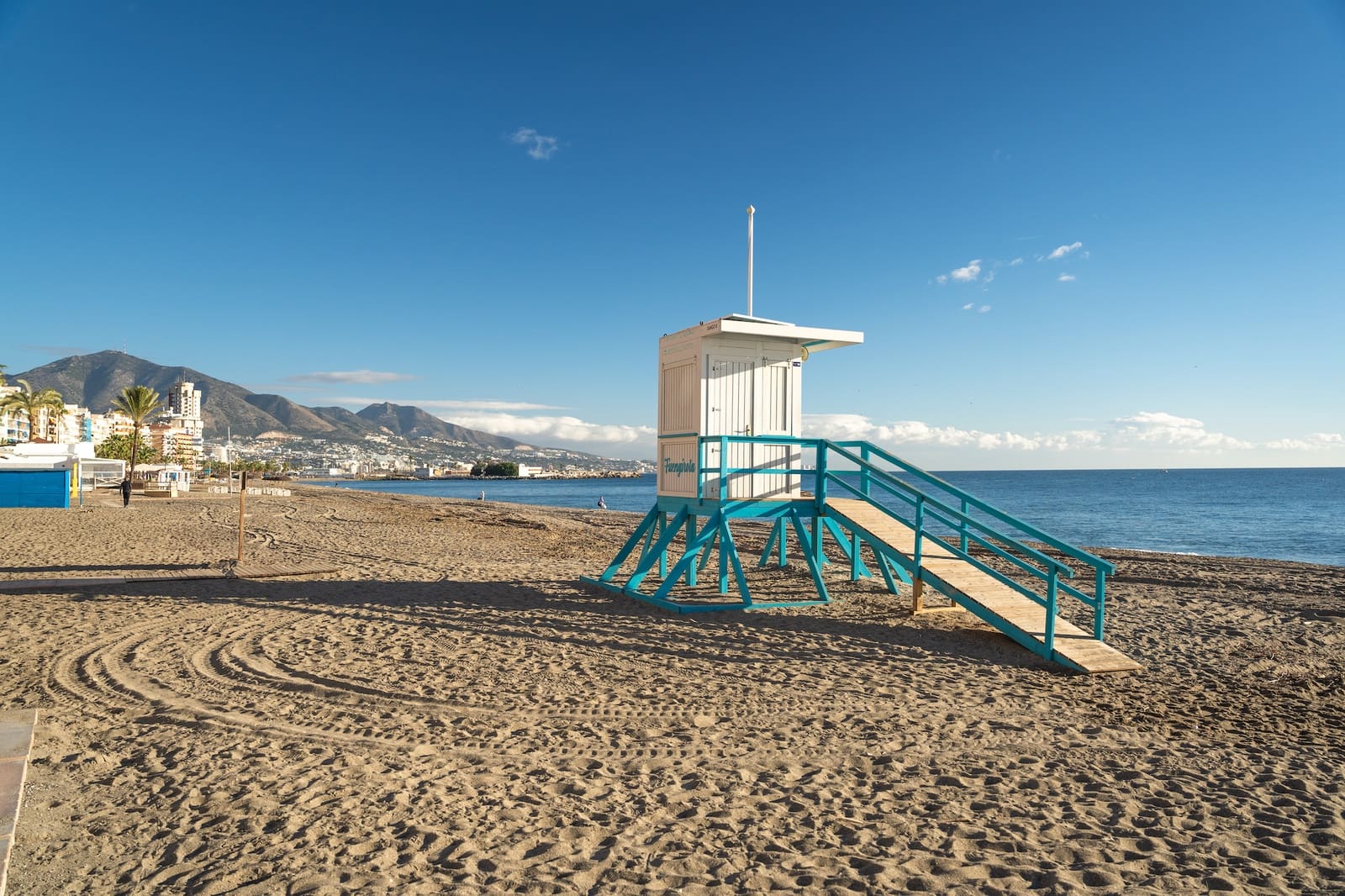 1 sypialnia Apartament przy plaży na sprzedaż w Fuengirola z garażem - 299 000 € (Ref: 9539020)