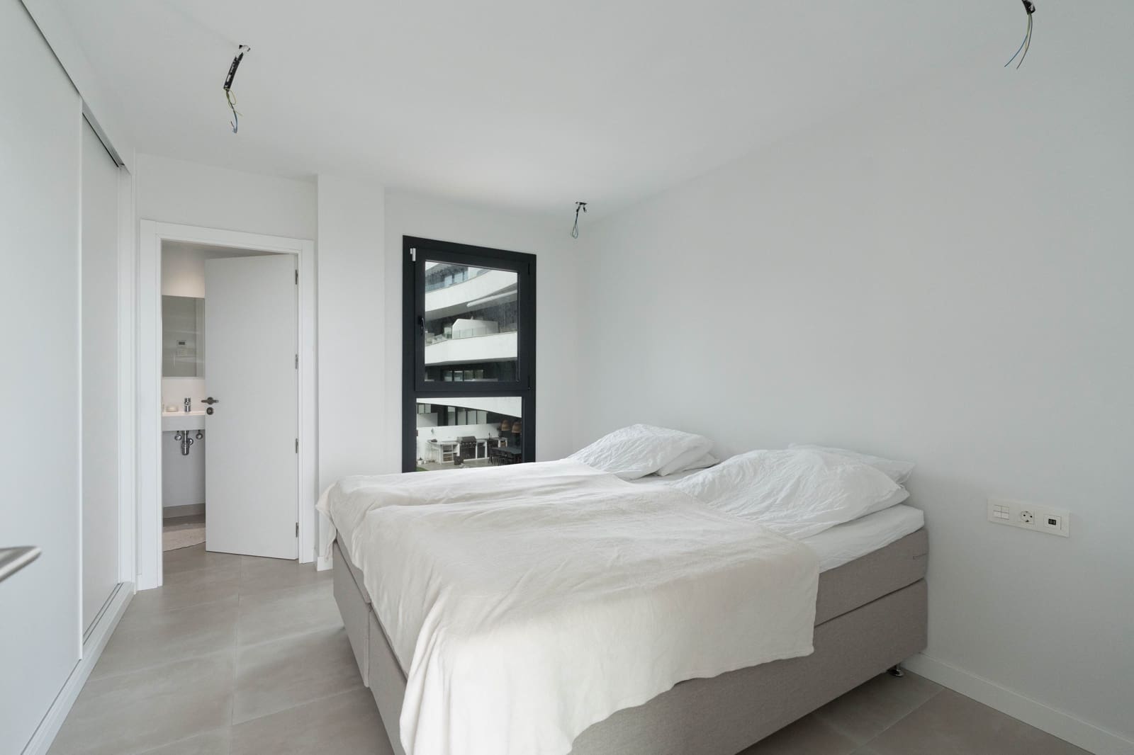 Apartamento de 2 habitaciones en Fuengirola en venta con piscina garaje - 449.000 € (Ref: 9539507)