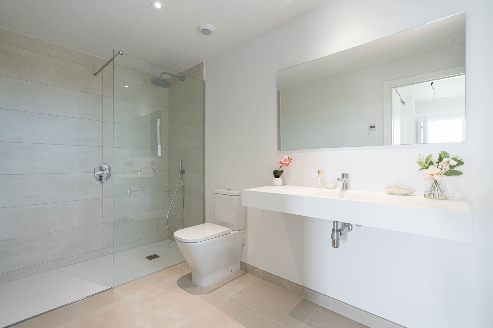 Apartamento de 2 habitaciones en Fuengirola en venta con piscina garaje - 449.000 € (Ref: 9539507)