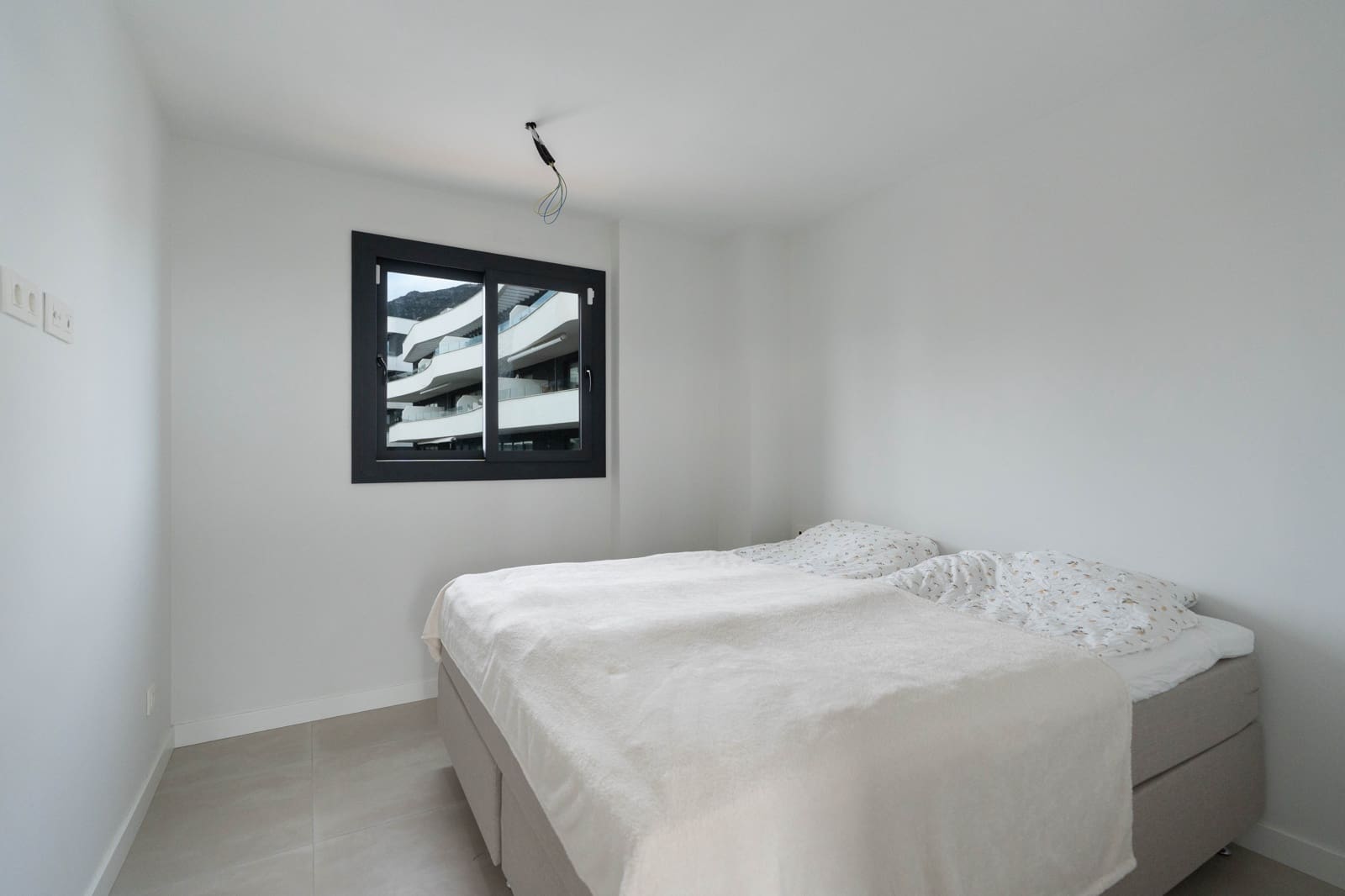 Apartamento de 2 habitaciones en Fuengirola en venta con piscina garaje - 449.000 € (Ref: 9539507)