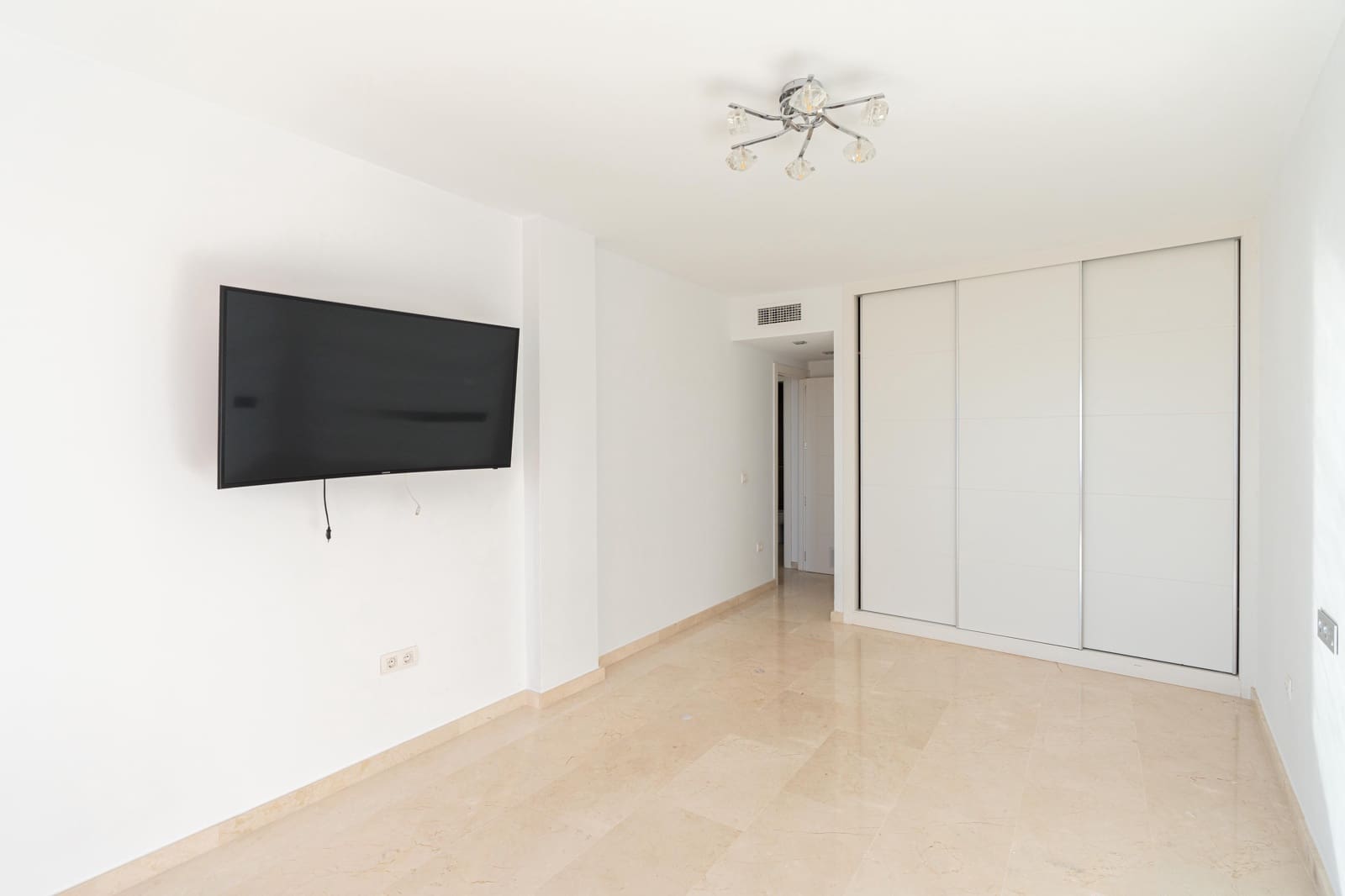 2 soveværelse Penthouse til salg i Fuengirola med swimmingpool garage - € 425.000 (Ref: 9539695)