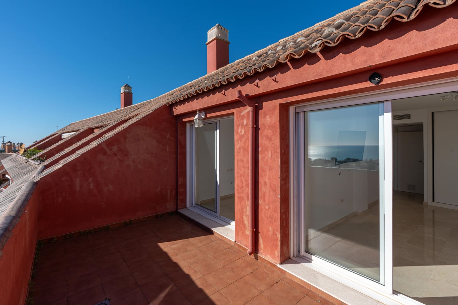 2 soveværelse Penthouse til salg i Fuengirola med swimmingpool garage - € 425.000 (Ref: 9539695)