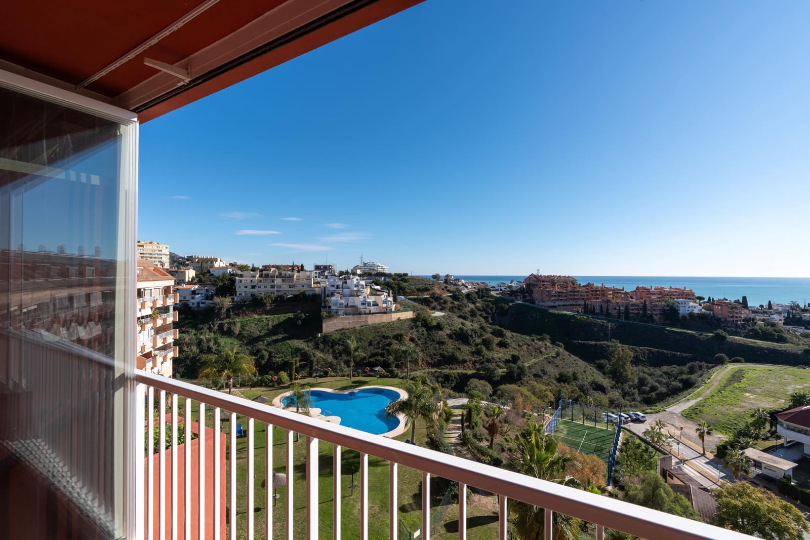2 soveværelse Penthouse til salg i Fuengirola med swimmingpool garage - € 425.000 (Ref: 9539695)