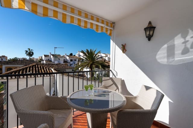 2 soveværelse Lejlighed til salg i Centro ciudad, Fuengirola med swimmingpool garage - € 549.000 (Ref: 9541973)