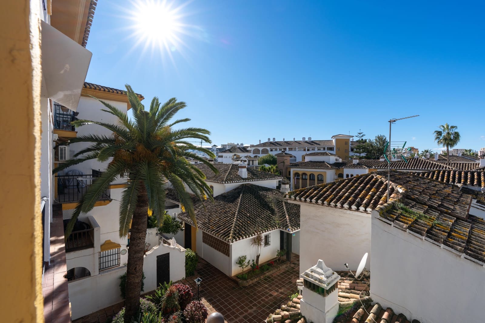 2 soveværelse Lejlighed til salg i Fuengirola med swimmingpool garage - € 549.000 (Ref: 9541973)