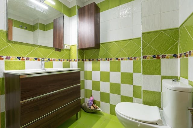 1 soveværelse Lejlighed til salg i Centro ciudad, Fuengirola - € 239.000 (Ref: 9542182)