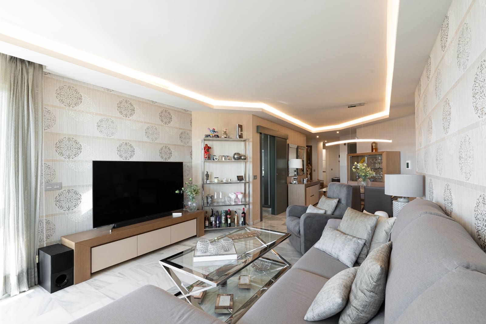 2 quarto Apartamento para venda em Calahonda com piscina garagem - 423 000 € (Ref: 9542424)