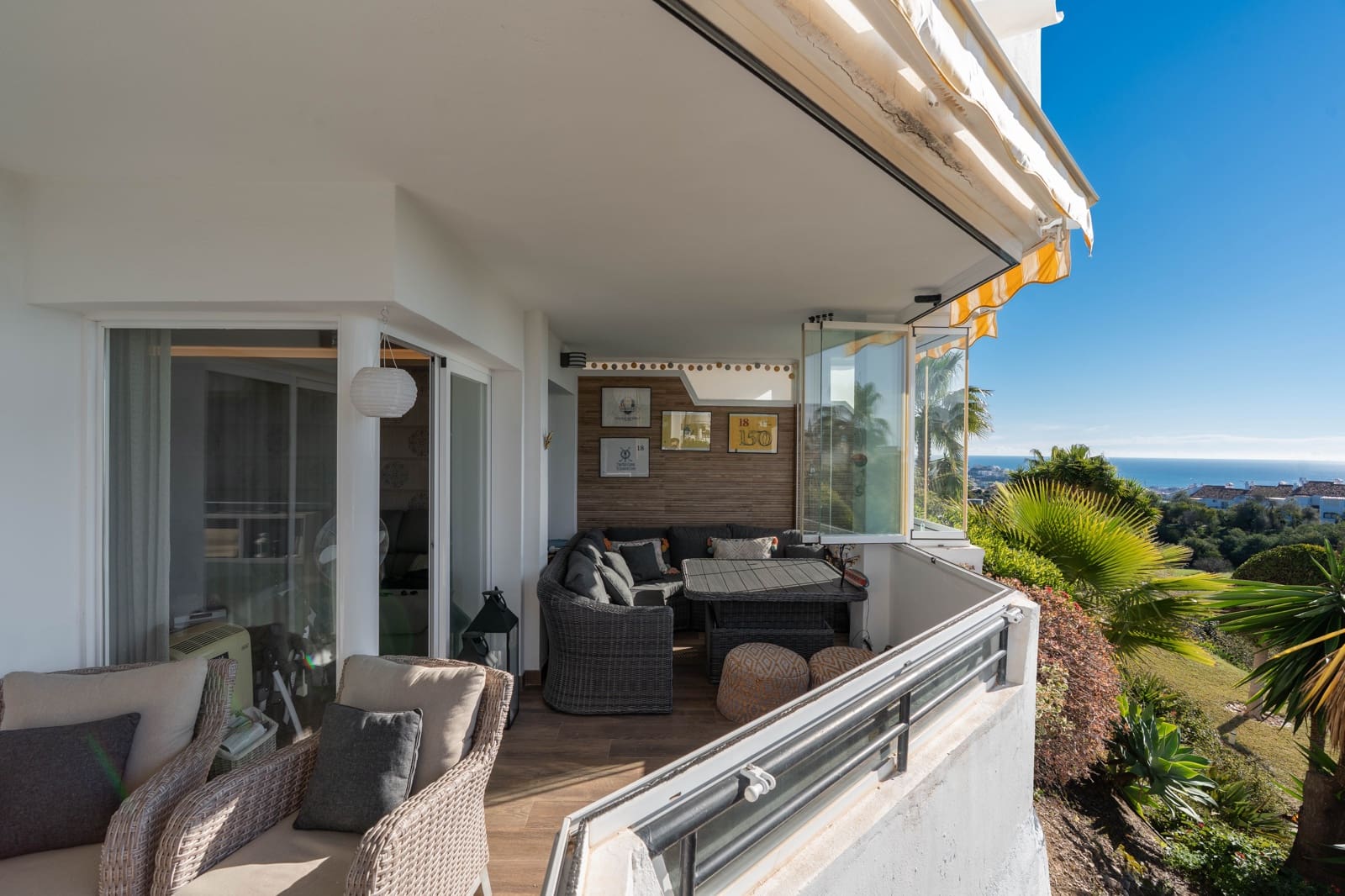 2 quarto Apartamento para venda em Calahonda com piscina garagem - 423 000 € (Ref: 9542424)