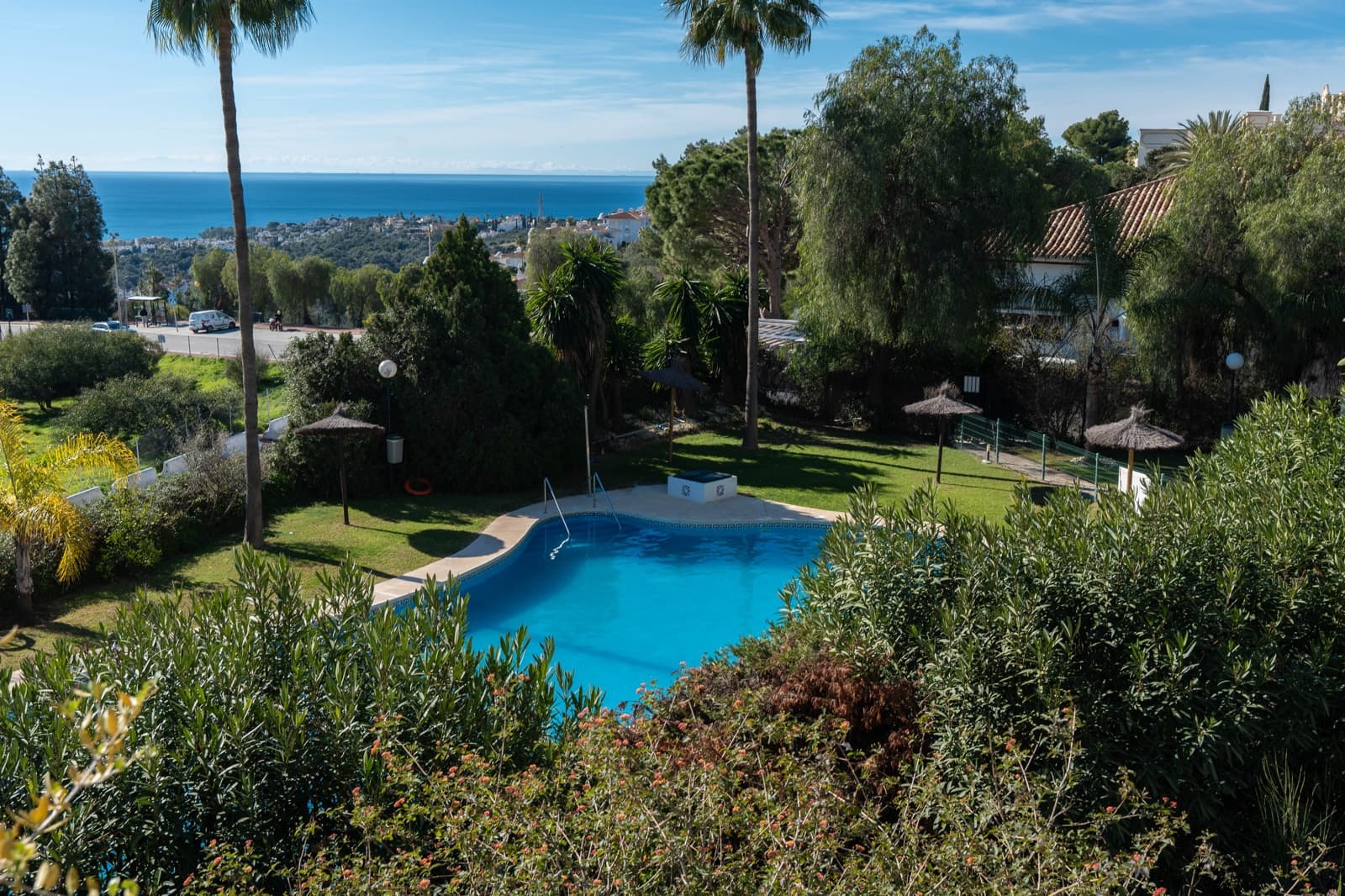 2 quarto Apartamento para venda em Calahonda com piscina garagem - 423 000 € (Ref: 9542424)