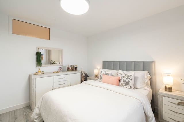 3 Zimmer Apartment zu verkaufen in Fuengirola - 275.000 € (Ref: 9559153)