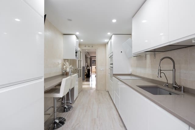 3 sovrum Takvåning till salu i Mijas pueblo, Mijas med pool garage - 585 000 € (Ref: 9562286)