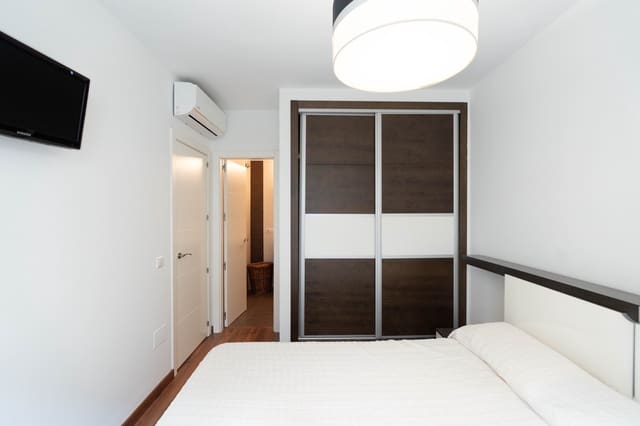 2 sovrum Lägenhet till salu i Zona Puerto Deportivo, Fuengirola - 365 000 € (Ref: 9674805)