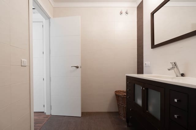 2 sovrum Lägenhet till salu i Zona Puerto Deportivo, Fuengirola - 365 000 € (Ref: 9674805)