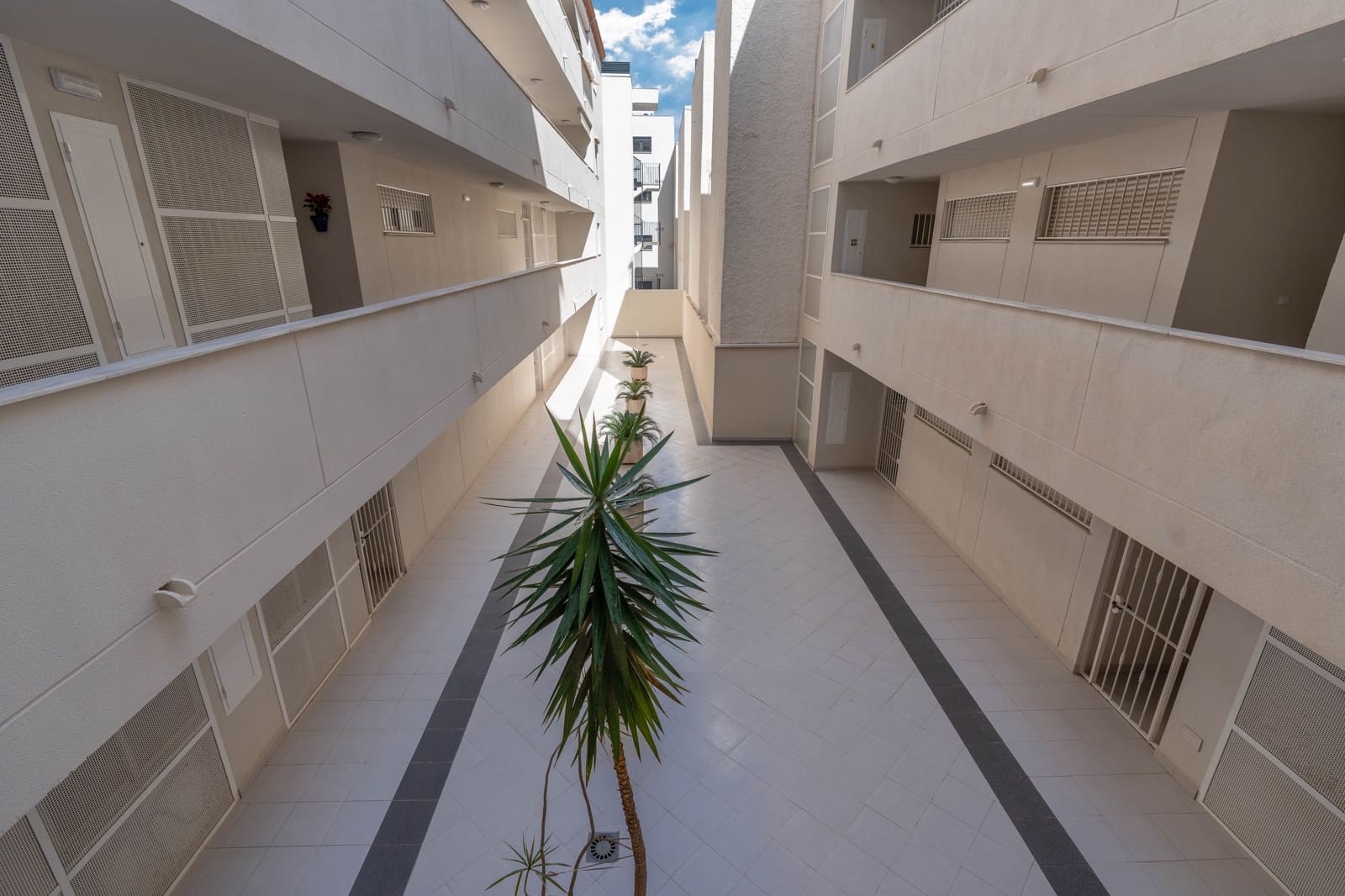 2 sovrum Lägenhet till salu i Fuengirola - 365 000 € (Ref: 9674805)