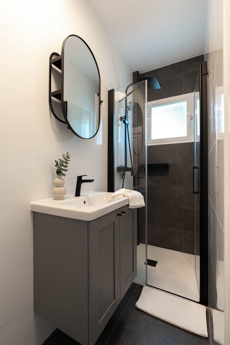 2 bedroom Apartment for sale in Miraflores with pool - € 349,000 (Ref: 9720525)