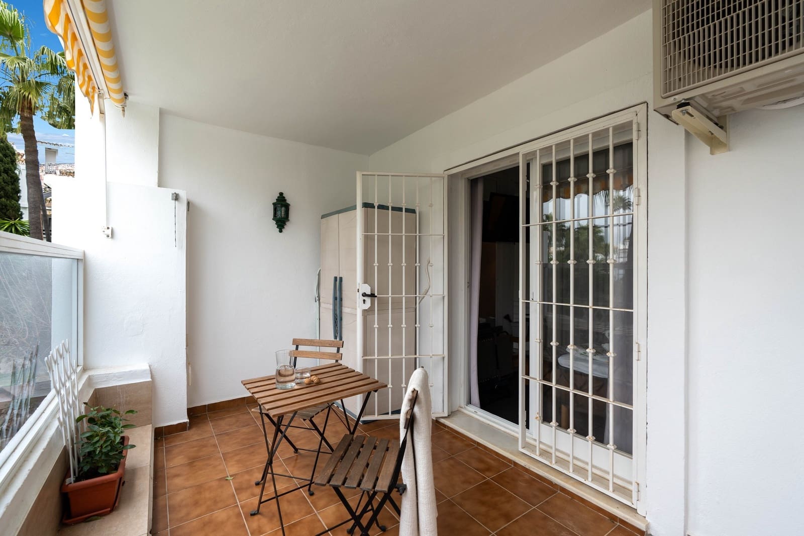 2 bedroom Apartment for sale in Miraflores with pool - € 349,000 (Ref: 9720525)