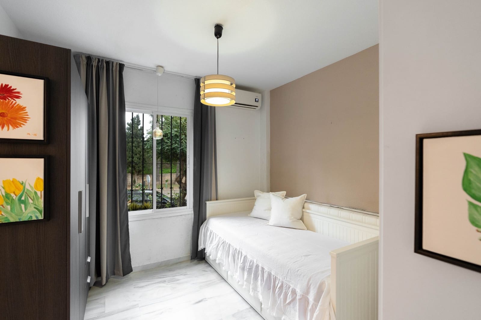 2 bedroom Apartment for sale in Miraflores with pool - € 349,000 (Ref: 9720525)