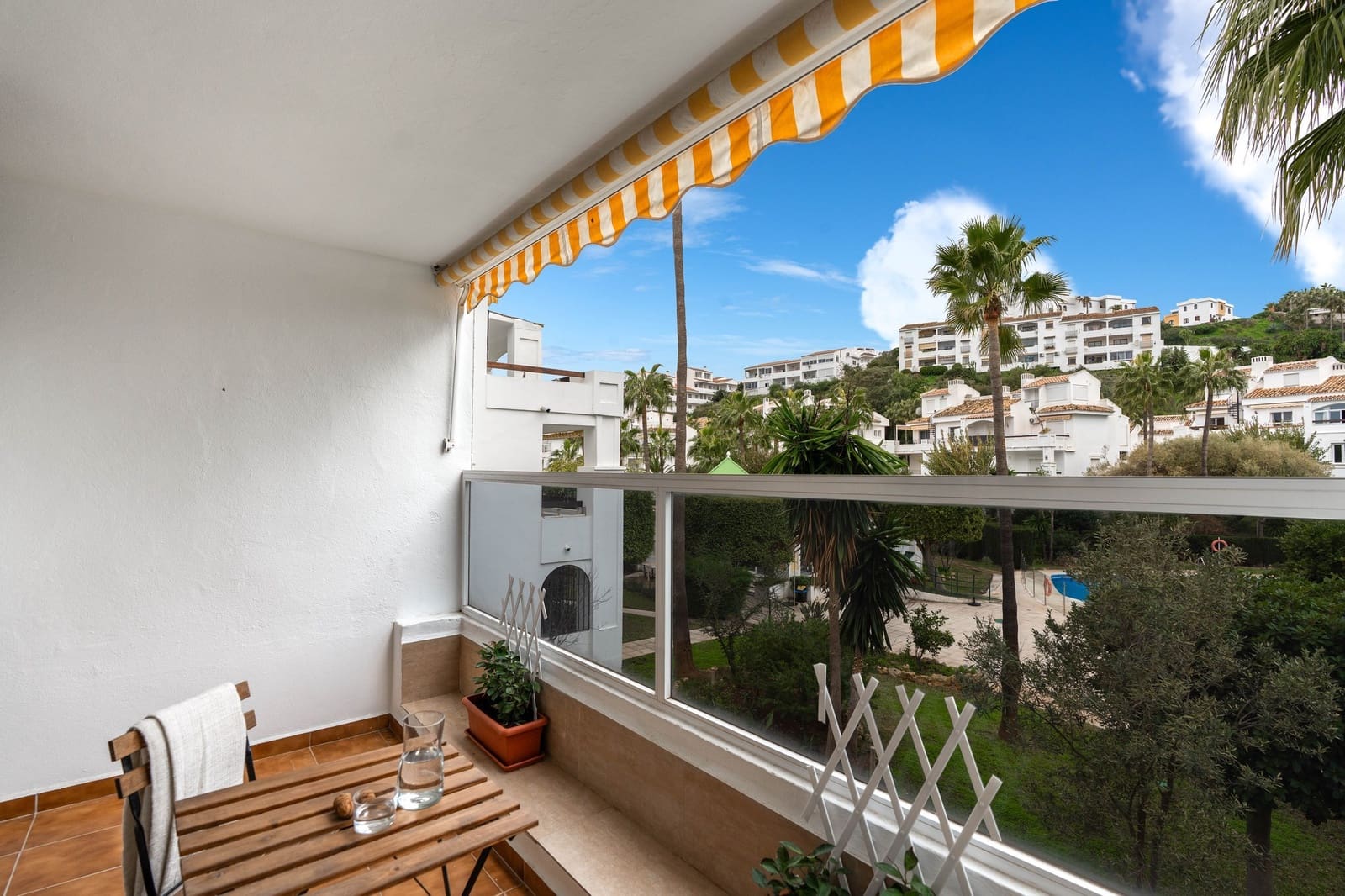 2 bedroom Apartment for sale in Miraflores with pool - € 349,000 (Ref: 9720525)