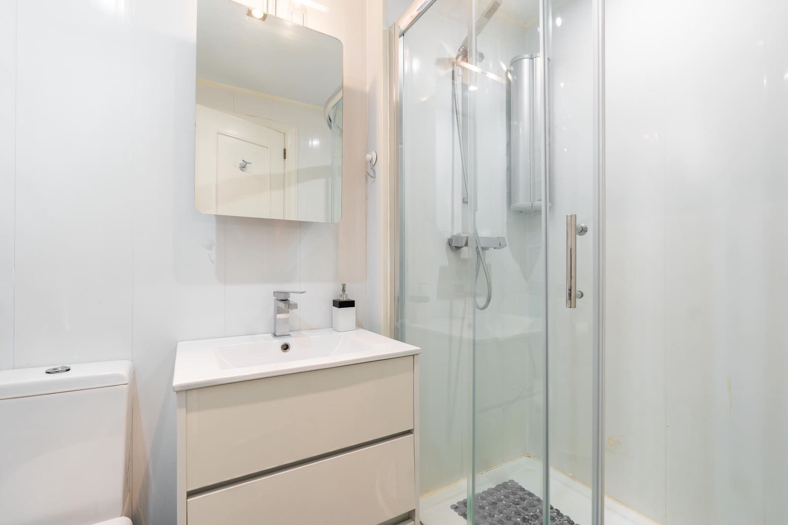 2 soverom Penthouse til salgs i Torrequebrada med svømmebasseng garasje - € 280 000 (Ref: 9733448)