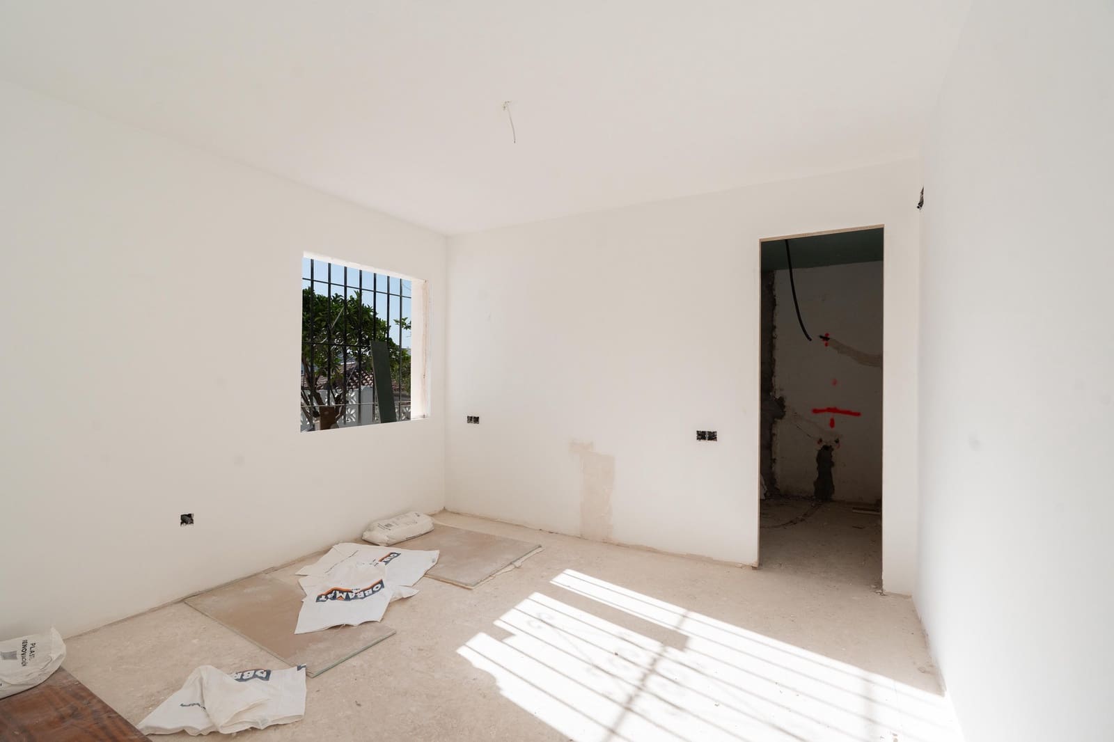 3 bedroom Villa for sale in Fuengirola with pool garage - € 890,000 (Ref: 9897174)